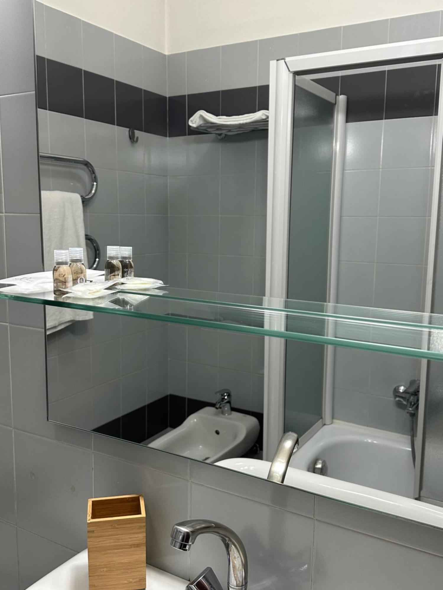 Hotel Griselda Saluzzo Ngoại thất bức ảnh