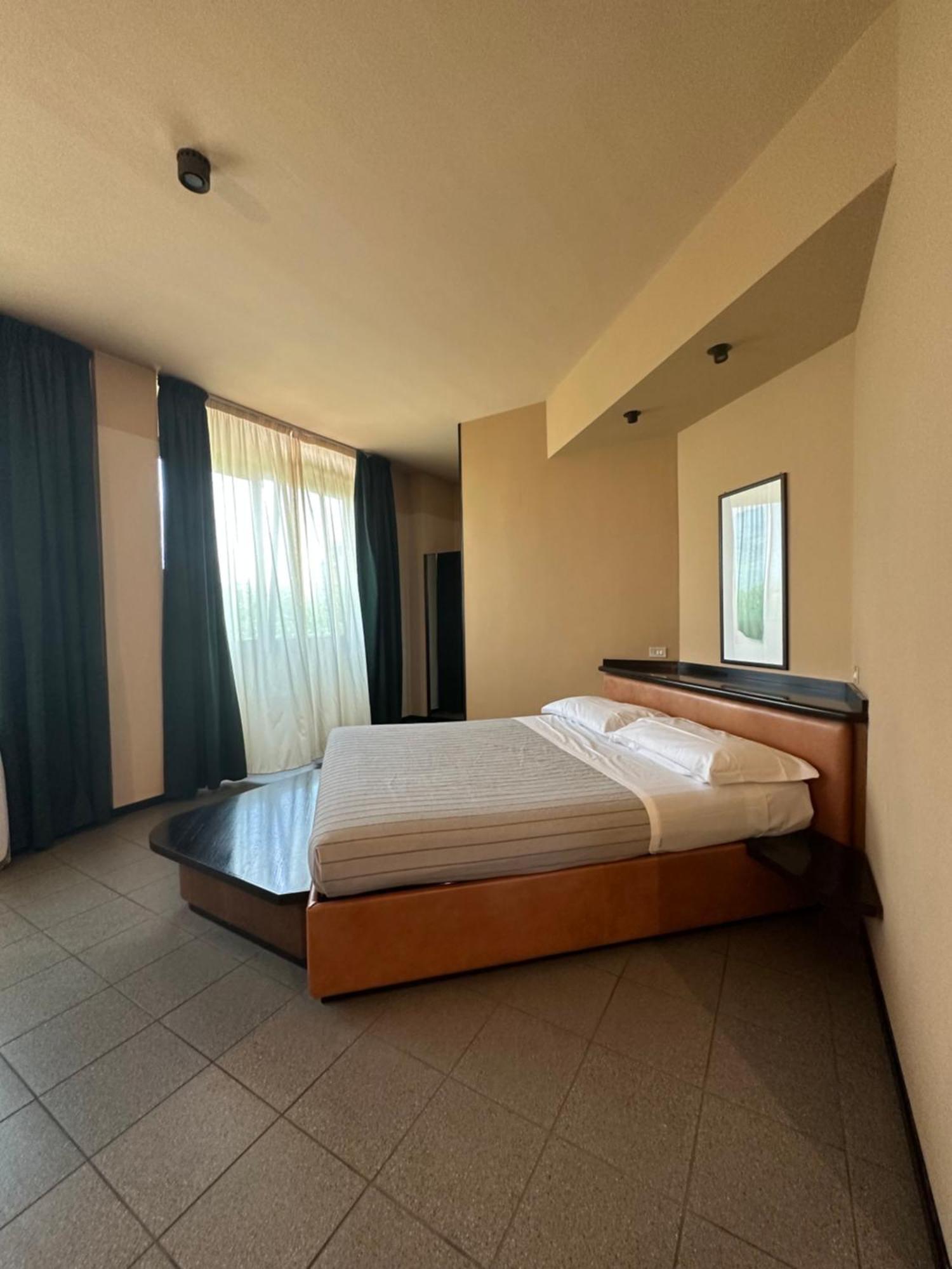Hotel Griselda Saluzzo Ngoại thất bức ảnh
