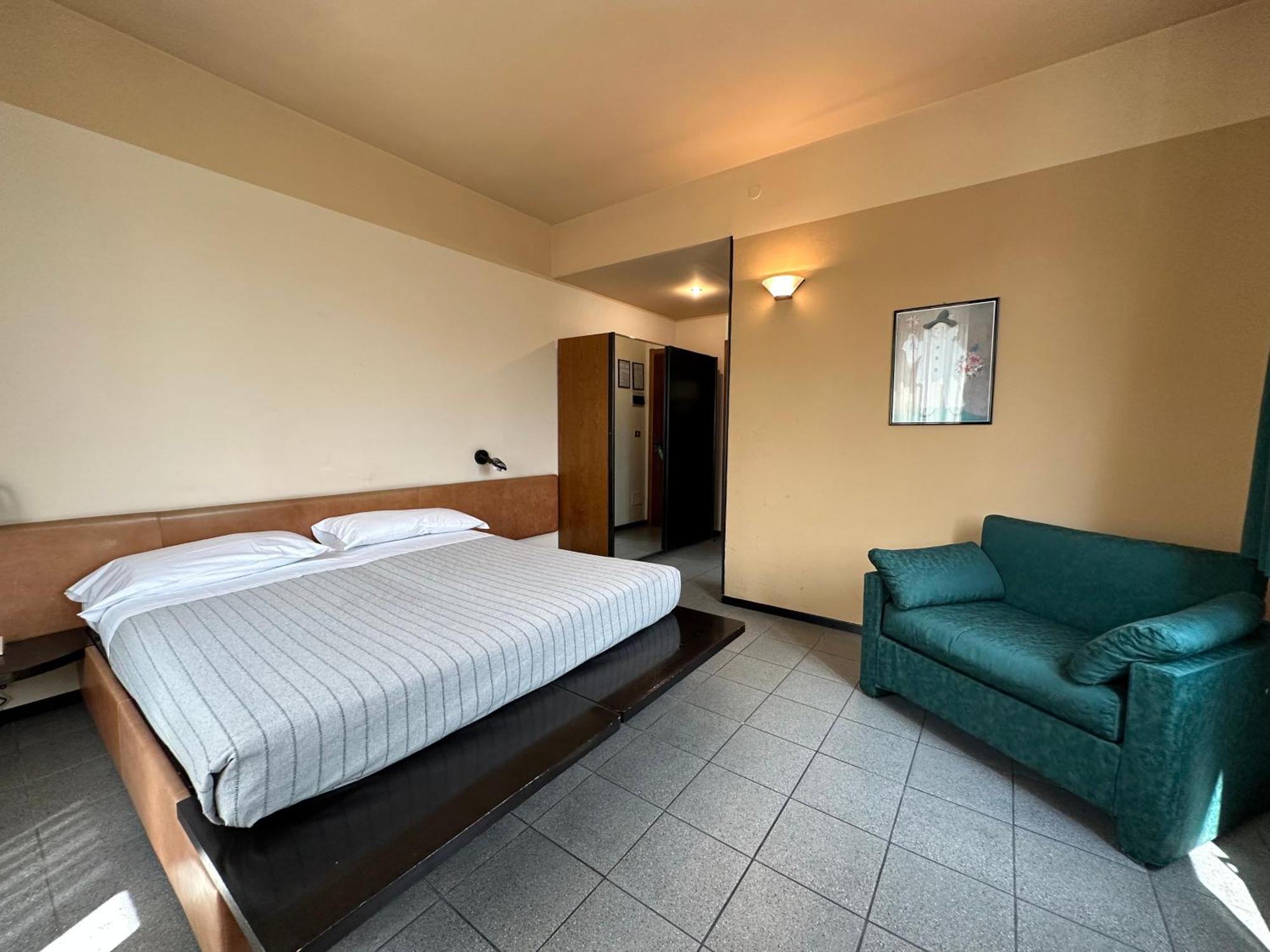 Hotel Griselda Saluzzo Ngoại thất bức ảnh